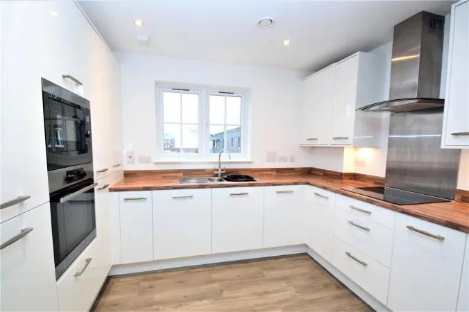 Property in Butcher Row, Witham alternative image
